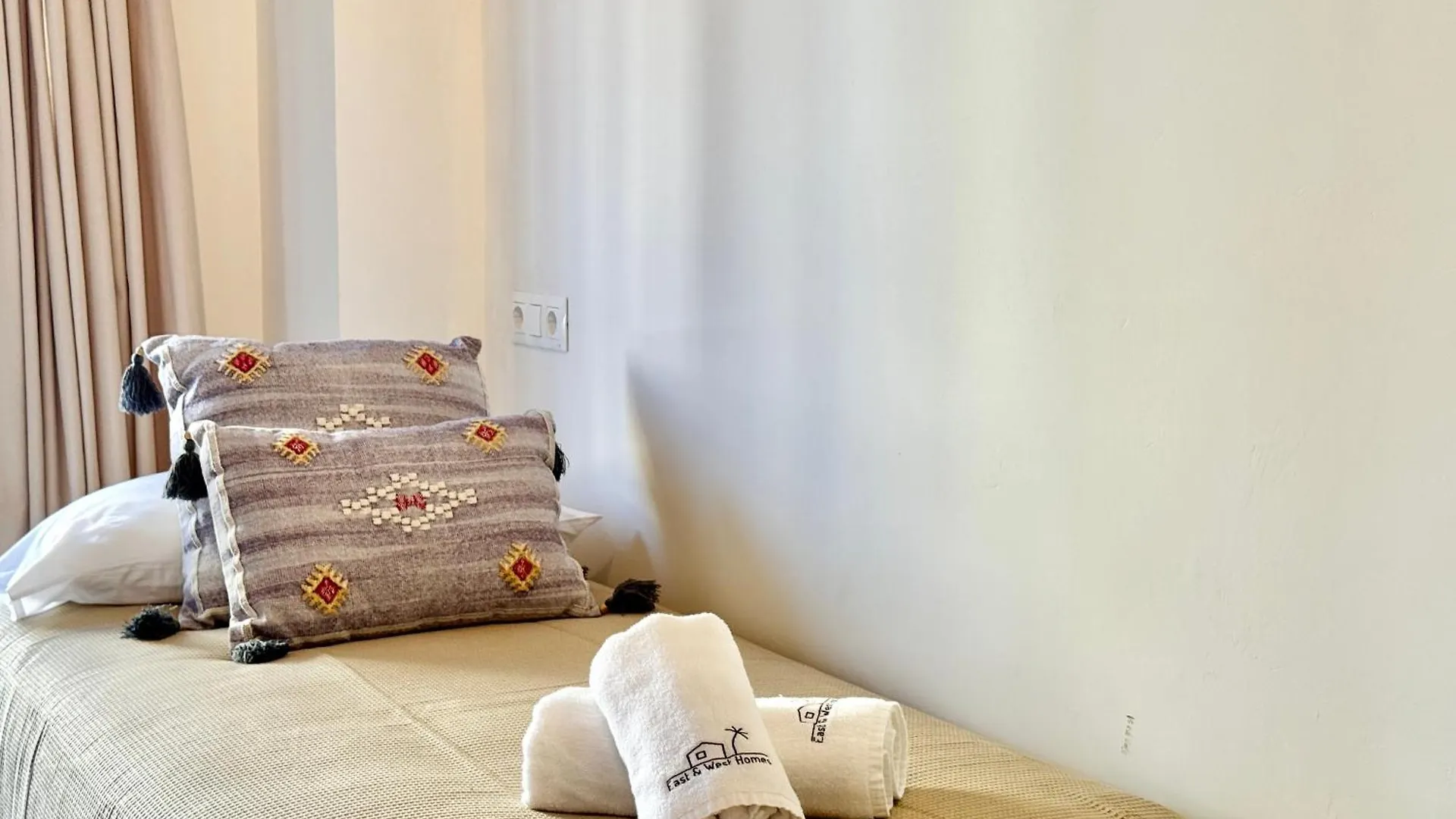 Apartment Seafront Skol Marbella Center By Eaw Homes